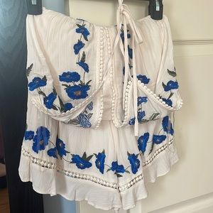 American Eagle Outfitters Blue & Cream Floral Romper